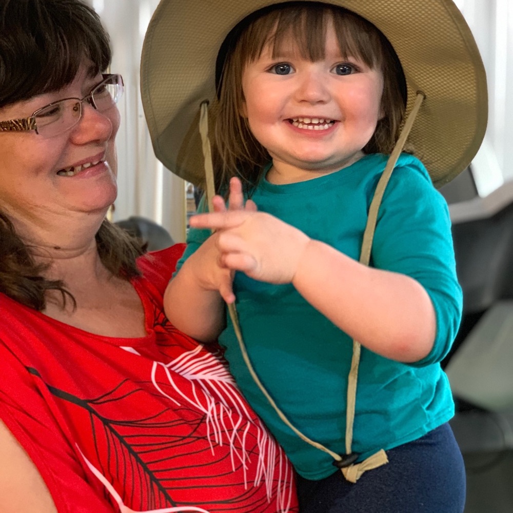 Meet your Posher, Andrea